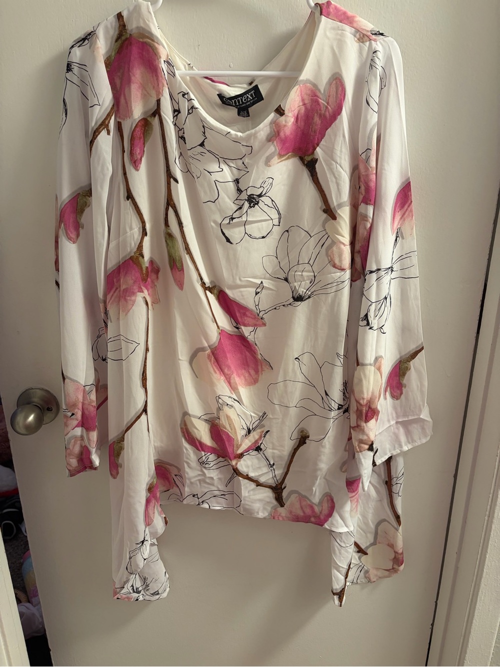 NWT Context Lord & Taylor White Pink Floral Tunic Top XL Asymmetrical